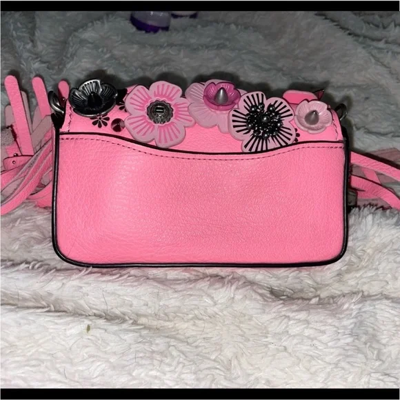 💕 Coach 1941 Dinkier Fringe Tea Rose 💕 - Picture 3 of 9